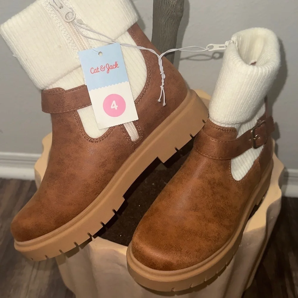 Cat & Jack Tan Kids Boots with Cream Accents